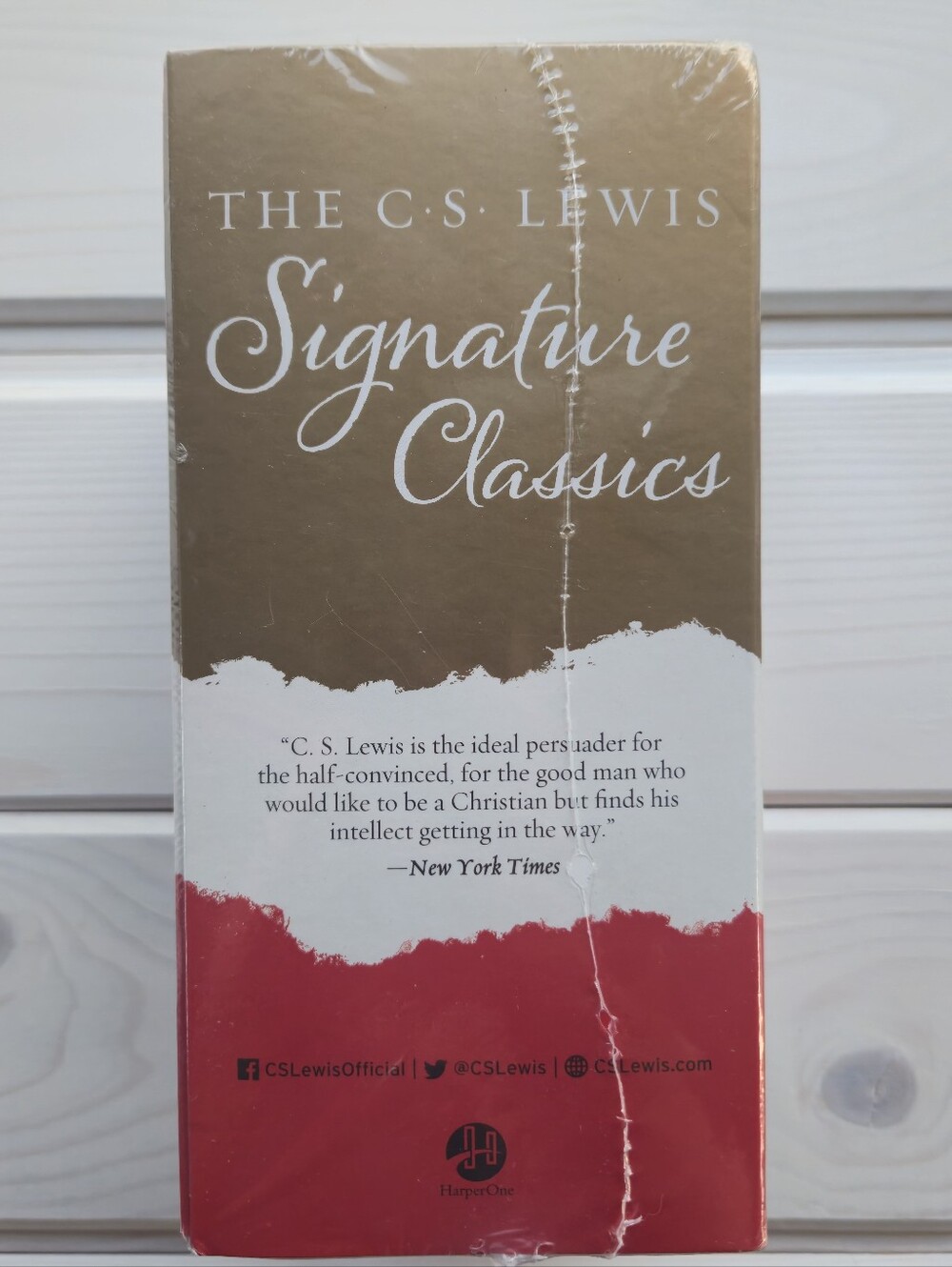 C•S• LEWIS Signature Classics ( 8-Volume Box Set) : An Anthology of 8 - Picture 2 of 3